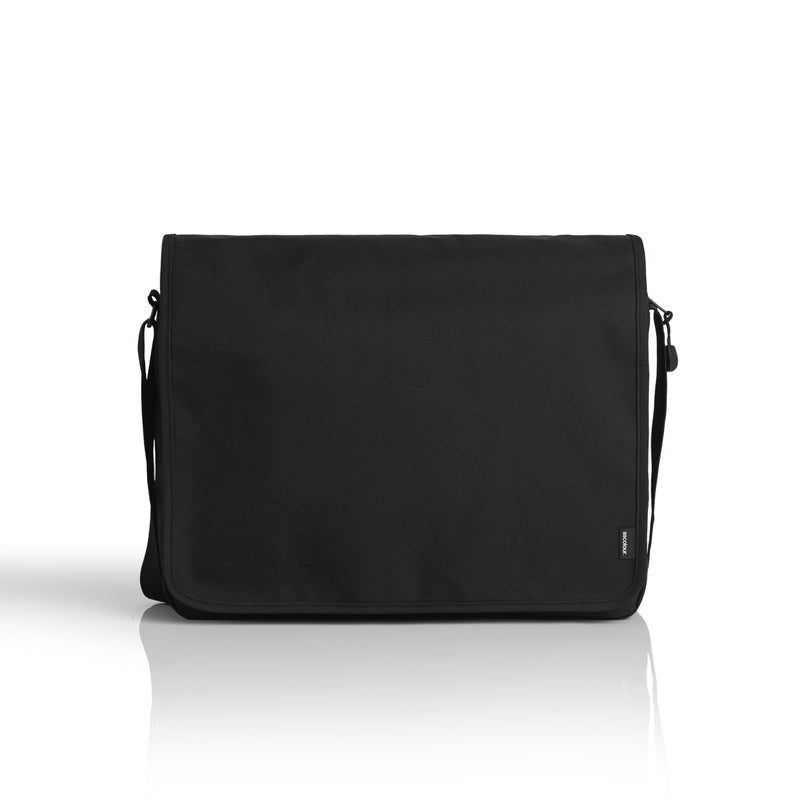 Recycled Messenger Bag – Turn
