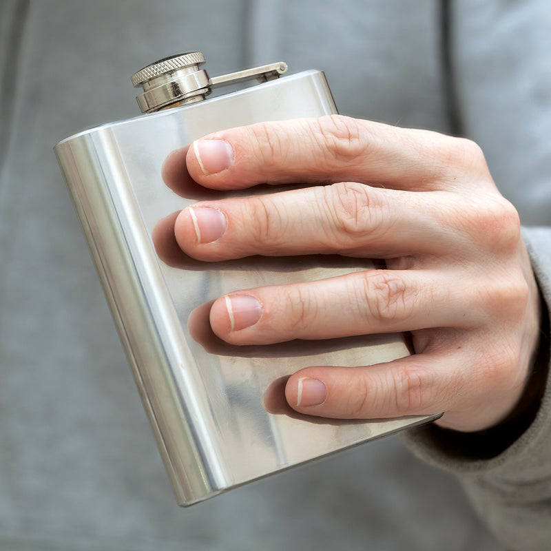 Trends 113323 Tennessee Hip Flask – Feature