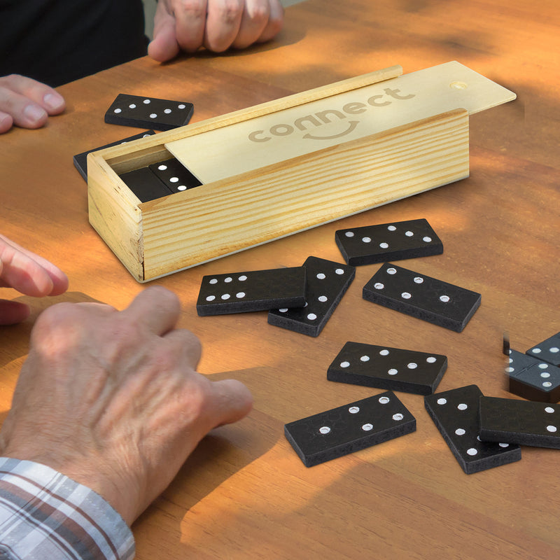 Trends 117605 Dominoes Game – Feature