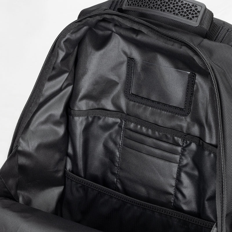 Trends 118400 Titleist Players Backpack – Detail