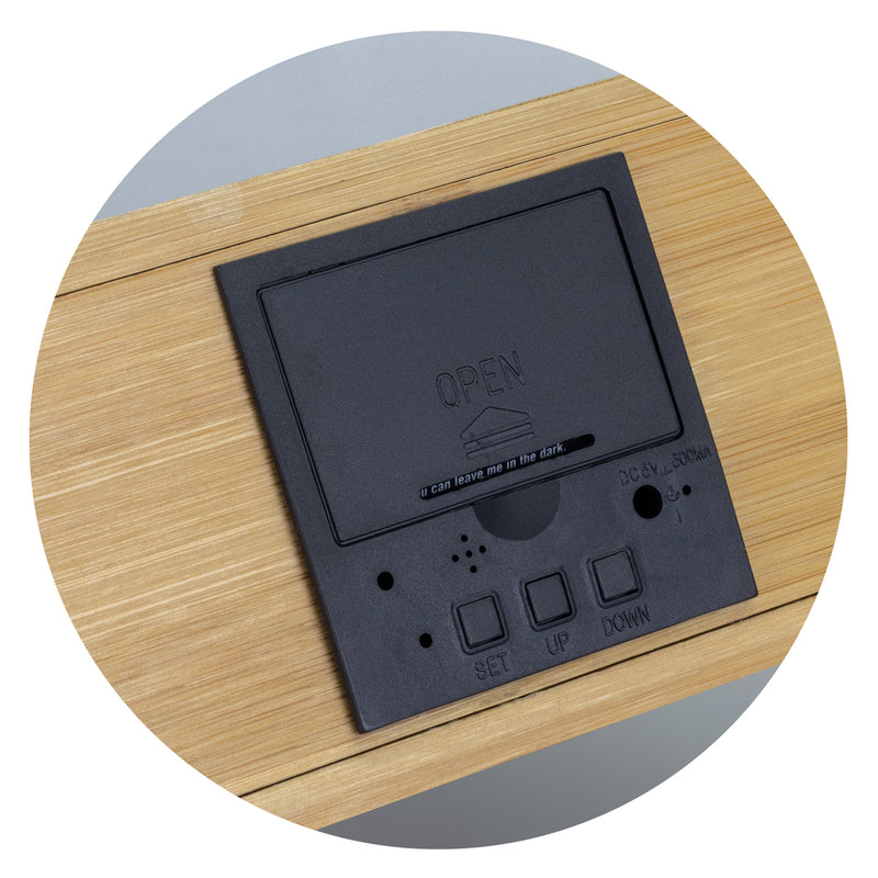 Trends 121419 Bamboo Wireless Charging Clock – Detail