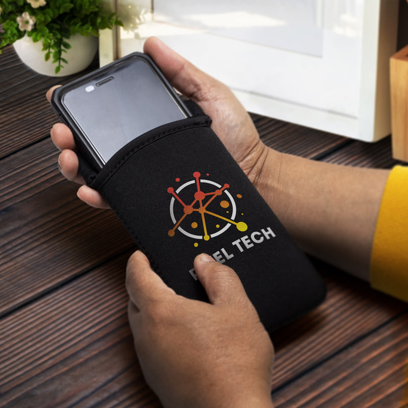Trends 123557 Spencer Phone Pouch – Feature
