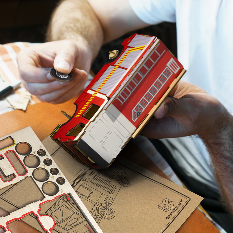 Trends 124034 BRANDCRAFT Fire Truck Wooden Model – Feature