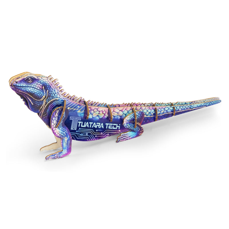 Trends 124046 BRANDCRAFT Tuatara Wooden Model – Left Side