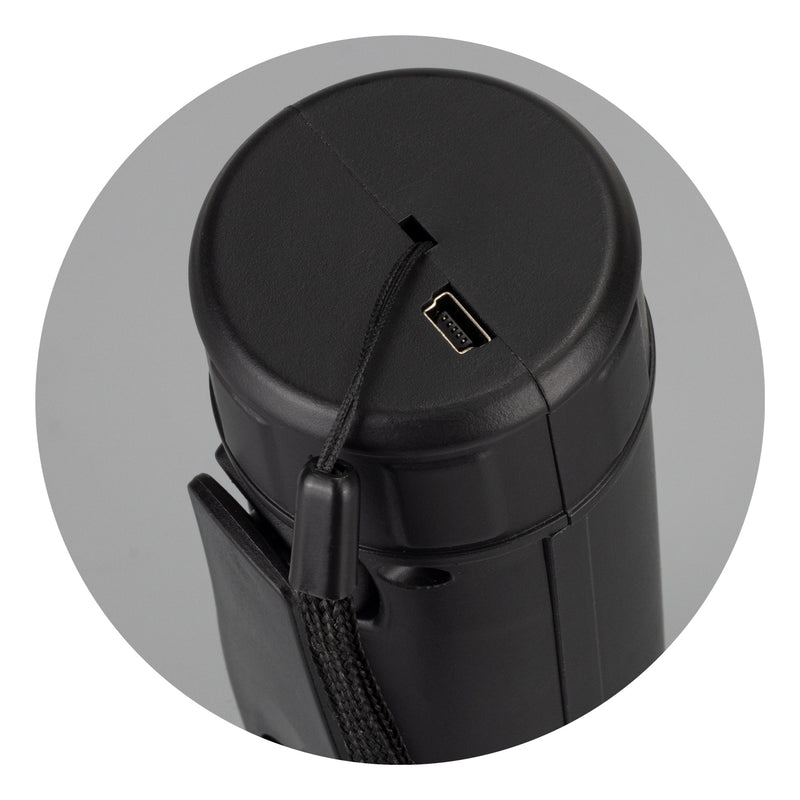Trends 124138 Dynamo Rechargeable Torch – Charger - Detail