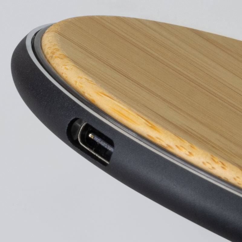 Trends 125555 Bamboo 15W Wireless Fast Charger – Detail