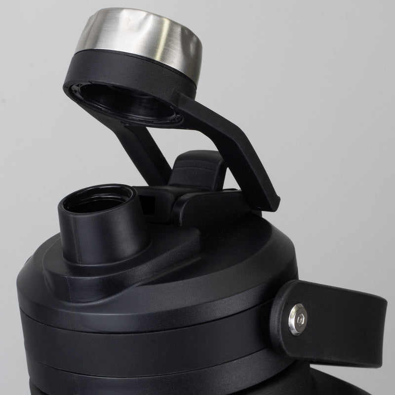 Trends 126170 Grizzly Vacuum Bottle - 2L – Detail