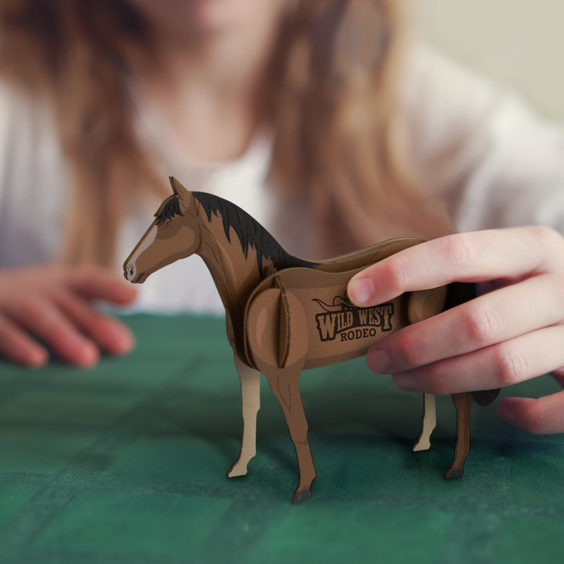 Trends 126730 BRANDCRAFT Horse Wooden Model – Feature