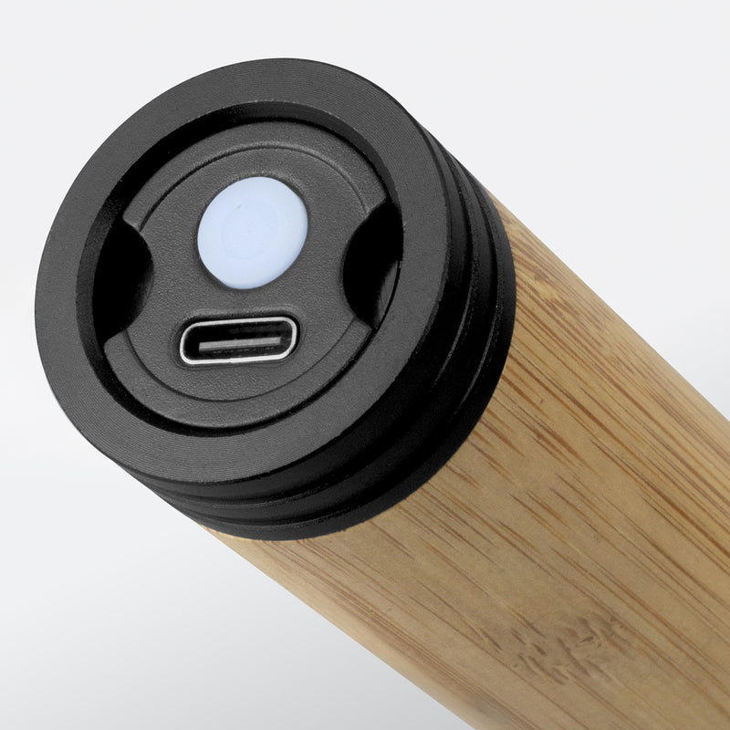 Trends 126810 Lumina Rechargeable Bamboo Torch – Detail