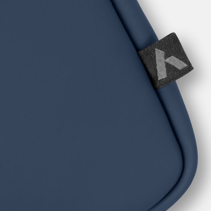 Trends 129111 ARCHER Soft-Touch Laptop Sleeve New – Label