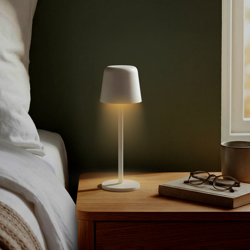 Trends 129643 Ember Rechargeable Table Lamp New – Feature