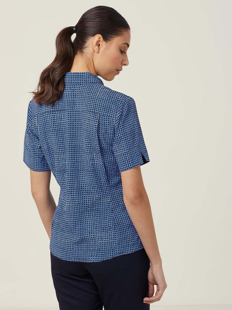 NNT CAT9S2 Pixel Print Short Sleeve Action Back Shirt Ladies – product photo