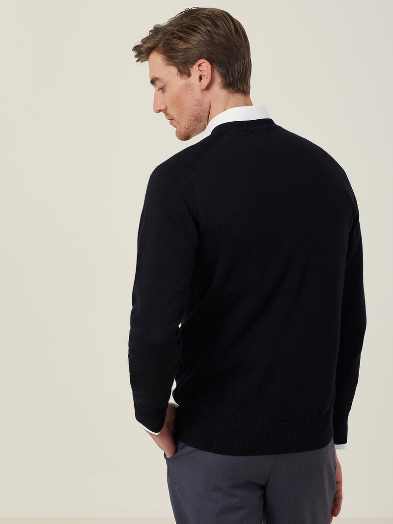 NNT CATE2B Merino Wool V-Neck Sweater Mens – product photo