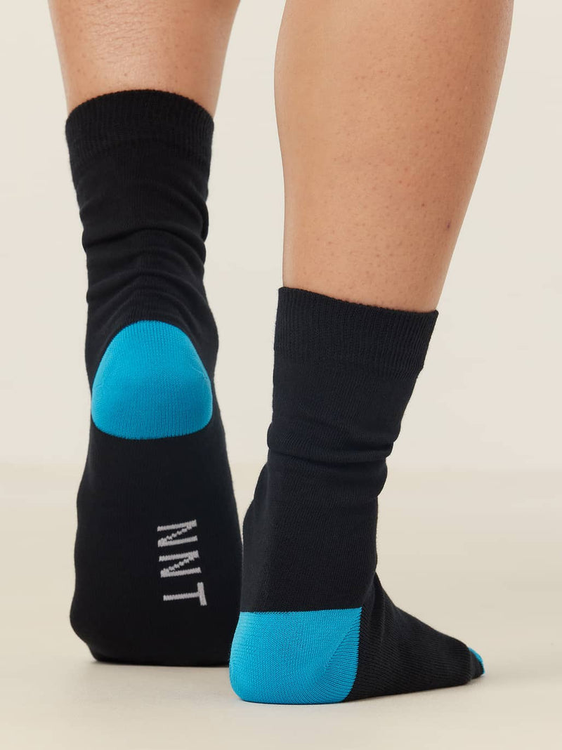 NNT CATKW9 Contrast Cotton Blend Crew Socks Unisex – product photo