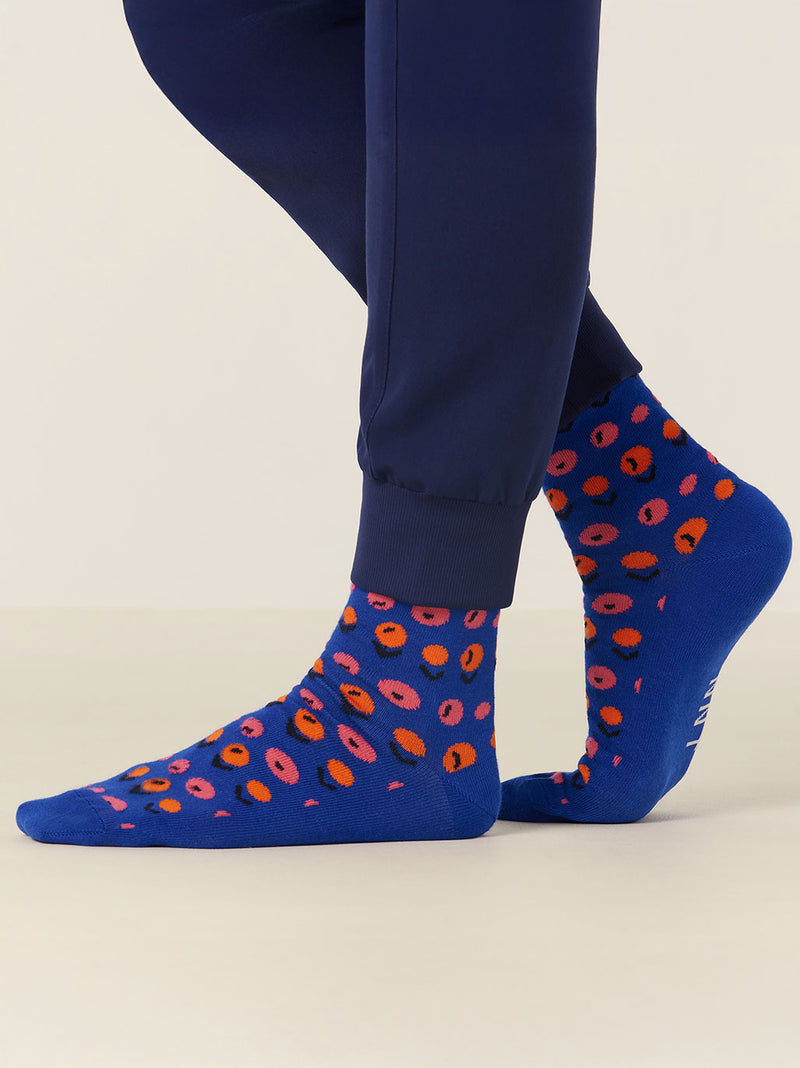 NNT CATKZD Peach Blossom Crew Socks Unisex – product photo