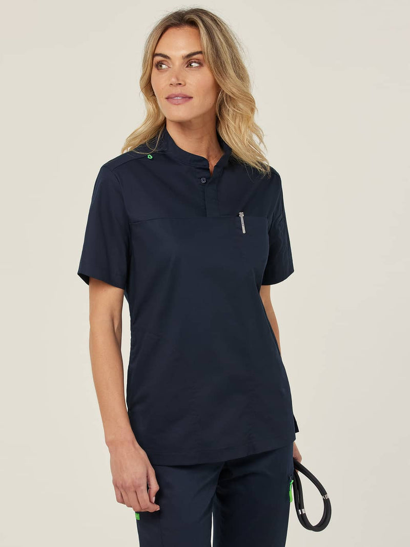 NNT CATRFN Doherty Mandarin Collar Scrub Top Unisex – product photo