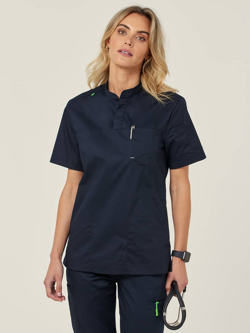 NNT CATRFN Doherty Mandarin Collar Scrub Top Unisex – product photo