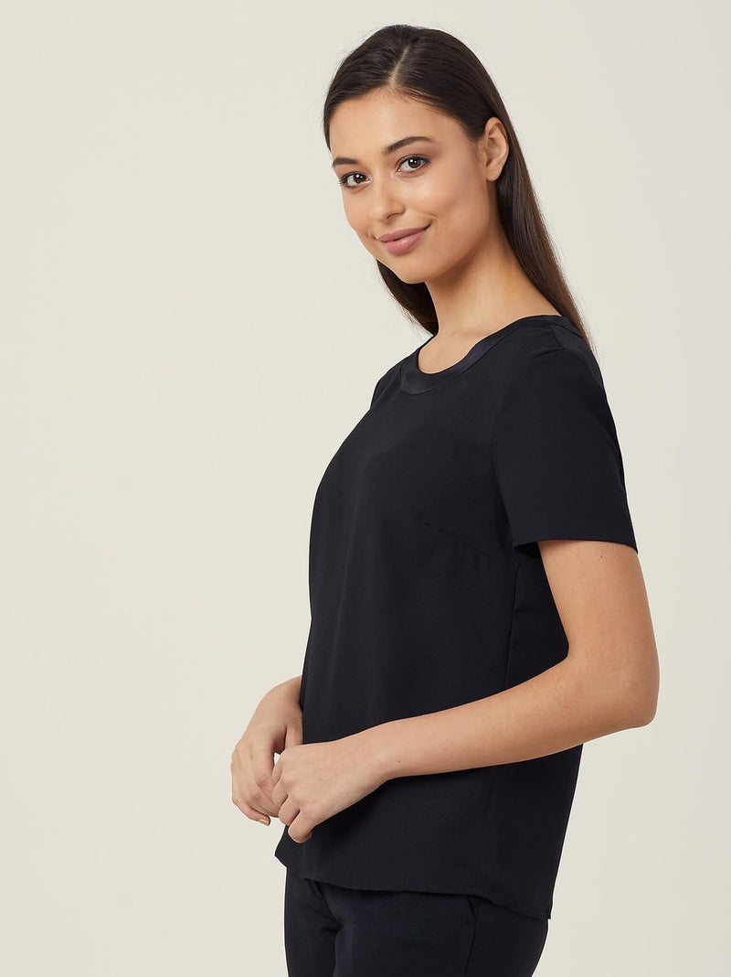 NNT CATU2N Satin Back Crepe Short Sleeve Shell Top Ladies – product photo