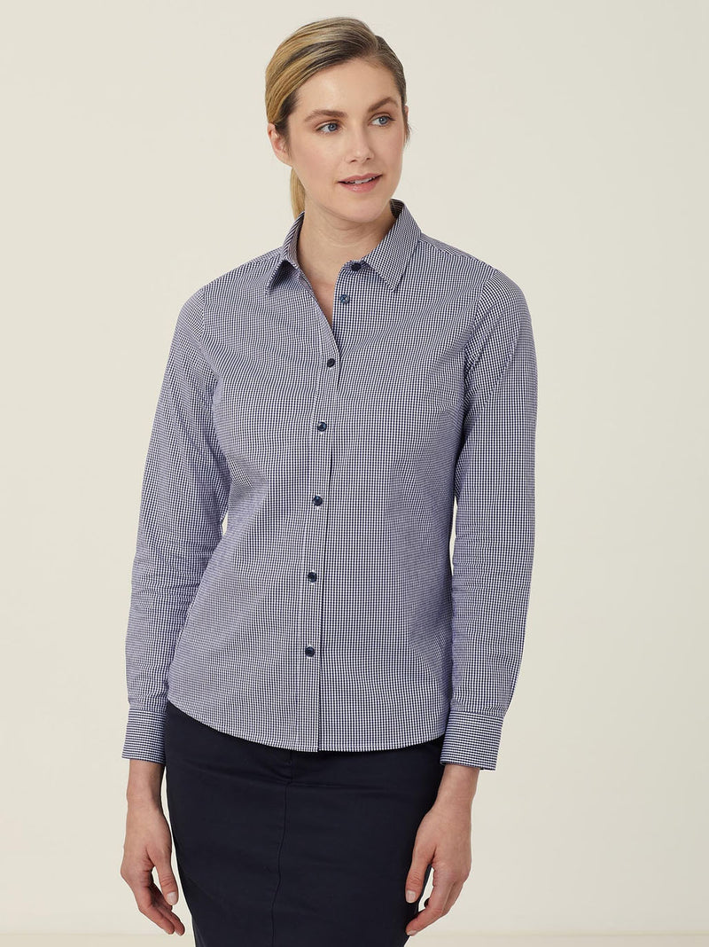 Navy/white Check