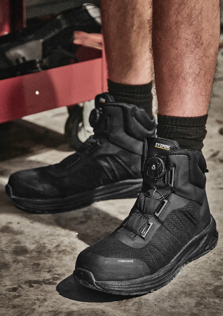 Worn – Black